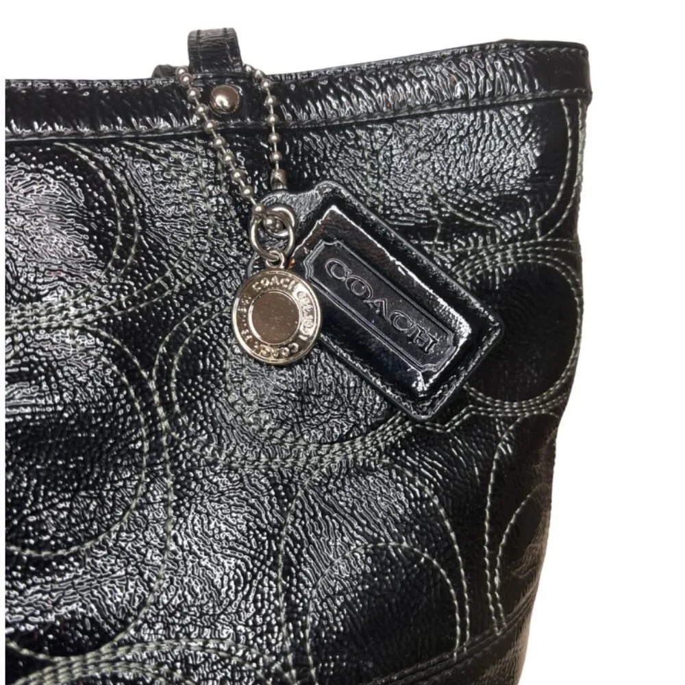 Coach Large Signature Black Patent Leather Shoulder Handbag - Picture 9 of 10